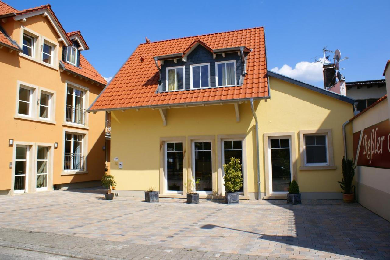 Gaestehaus Ressler Harxheim Eksteriør bilde